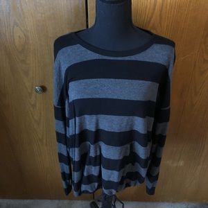 Kensie knit top.